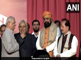 नीतीश नौवीं बार बने मुख्यमंत्री, 8 विधायक ने ली मंत्री पद की शपथ; सम्राट चौधरी और विजय सिन्हा बने डिप्टी CM नीतीश नौवीं बार बने मुख्यमंत्री, 8 विधायक ने ली मंत्री पद की शपथ; सम्राट चौधरी और विजय सिन्हा बने डिप्टी CM