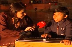 10-Year-Old Sings For Lord Ram By Saryu River In Ayodhya 10-Year-Old Sings For Lord Ram By Saryu River In Ayodhya