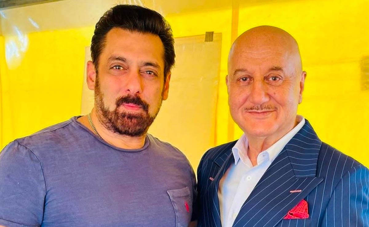 Bollywood News : सलमान खान के साथ अनुपम खेर ने शेयर की फोटो, यूजर्स ने कहा...