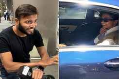 Deepika Padukone-Ranveer Singh Dance With A Paparazzo At Airport Deepika Padukone-Ranveer Singh Dance With A Paparazzo At Airport