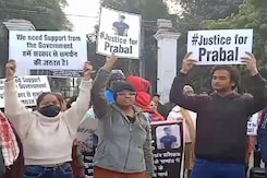 चीन से ग्वालियर शव लाने का अनुरोध स्वीकार, ज्योतिरादित्य सिंधिया ने एस जयशंकर का जताया आभार चीन से ग्वालियर शव लाने का अनुरोध स्वीकार, ज्योतिरादित्य सिंधिया ने एस जयशंकर का जताया आभार