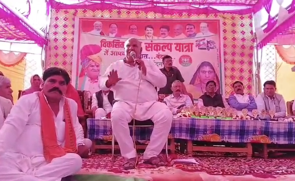 MP के तहसीलदार व नायब तहसीलदार छुट्&zwnj;टी पर, ये काम हुए ठप्प, मंत्री ने की थी अमर्यादित टिप्पणी