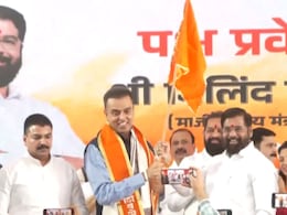Milind Deora Quits Congress, Joins Eknath Shinde-Led Shiv Sena Milind Deora Quits Congress, Joins Eknath Shinde-Led Shiv Sena