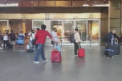 Decoding 'Dunki' Dream: Paying Heavy Price For Foreign Dreams Gone Sour Decoding 'Dunki' Dream: Paying Heavy Price For Foreign Dreams Gone Sour