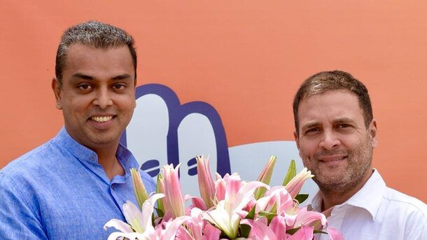 "Congress Abusing Industrialists": Milind Deora After Joining Eknath Shinde's Sena