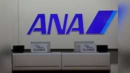 Cockpit Window Crack Found In ANA Boeing 737-800 Midair, Plane Lands Safely In Japan