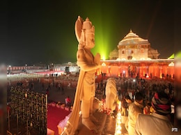 तिरुपति, स्वर्ण मंदिर और मक्का को पीछे छोड़ सकती है अयोध्या, सालाना पांच करोड़ पर्यटकों के पहुंचने का है अनुमान तिरुपति, स्वर्ण मंदिर और मक्का को पीछे छोड़ सकती है अयोध्या, सालाना पांच करोड़ पर्यटकों के पहुंचने का है अनुमान