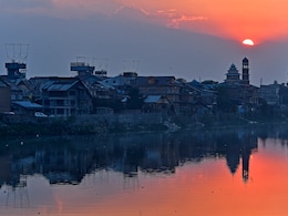 Water Level In Jhelum River Hits Lowest Level As Dry Spell Continues In Kashmir
