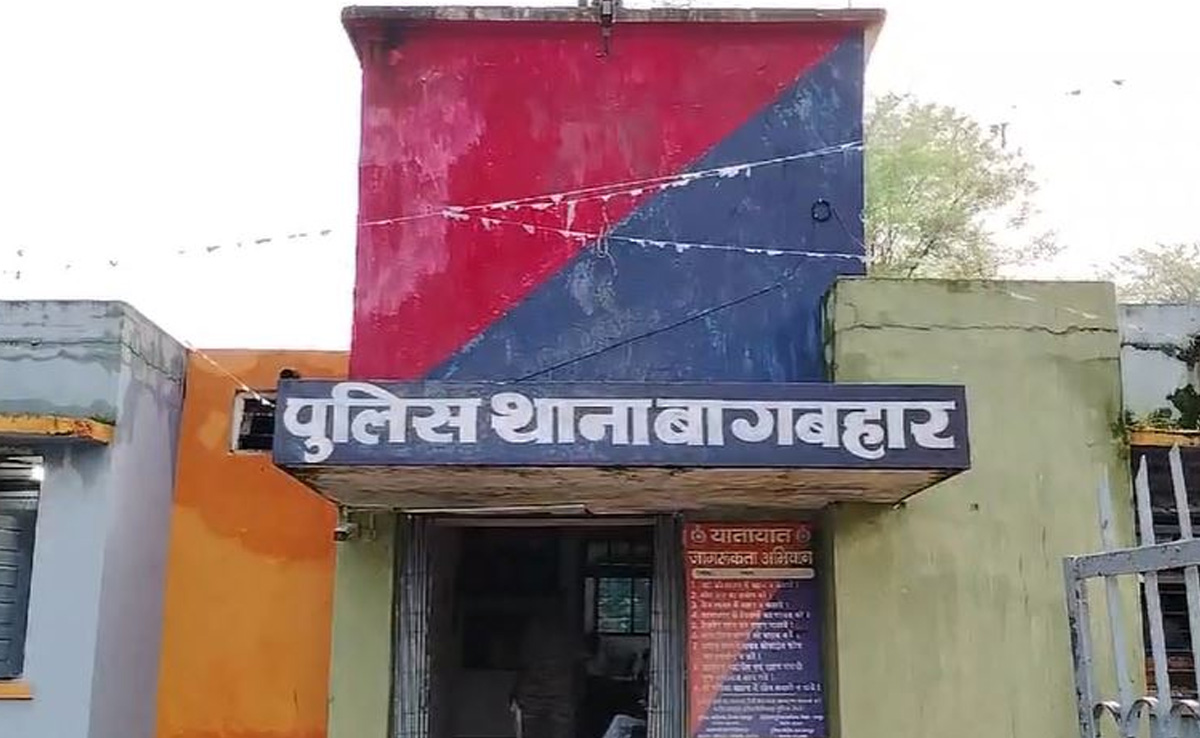 अमरूद का पेड़ बना हत्या की वजह, कुल्हाड़ी से वृद्ध महिला को उतार दिया मौत के घाट