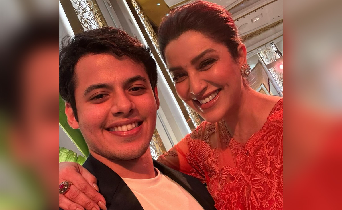 <i>Taare Zameen Par</i>, 15 Years Later: Darsheel Safary And Screen Mom Tisca Chopra At Ira Khan's Reception