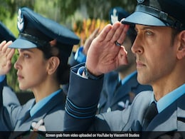 Fighter Collection: दुनियाभर में 'फाइटर' की धुआंधार कमाई, 5 दिनों में 225 करोड़ का आंकड़ा किया पार Fighter Collection: दुनियाभर में 'फाइटर' की धुआंधार कमाई, 5 दिनों में 225 करोड़ का आंकड़ा किया पार