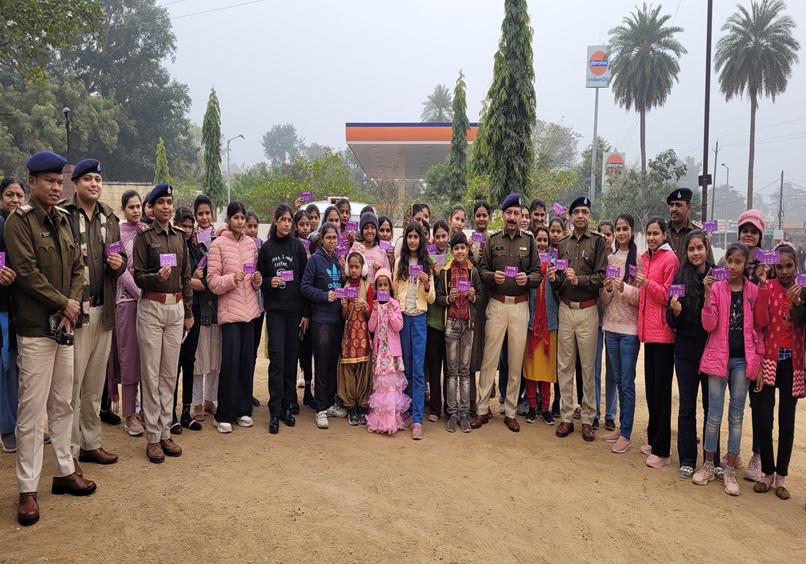 नए साल में छतरपुर पुलिस ने महिलाओं-बेटियों को दिया तोहफा, SP ने जारी किया सशक्त नारी कार्ड
