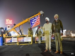 6-Hour-Long Centre And Farmers' Meet Ends, Cops Prep To Face 'Delhi <i>Chalo</i>' 6-Hour-Long Centre And Farmers' Meet Ends, Cops Prep To Face 'Delhi <i>Chalo</i>'