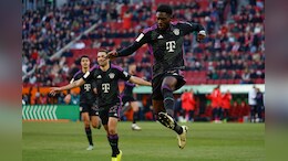 Bayern Munich's Injury Crisis Worsens After Alphonso Davies Hurts Knee