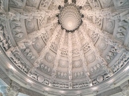 Watch: "Dome Of Harmony" Inside Sanctum Sanctorum Of Abu Dhabi Temple Watch: "Dome Of Harmony" Inside Sanctum Sanctorum Of Abu Dhabi Temple