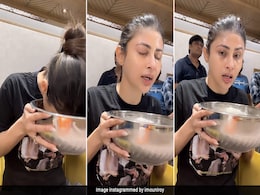 After Katrina Kaif, Kriti Sanon And Alia Bhatt, Ice Water Dunking Is Mouni Roy's Quickest Hack For Flawless Skin After Katrina Kaif, Kriti Sanon And Alia Bhatt, Ice Water Dunking Is Mouni Roy's Quickest Hack For Flawless Skin