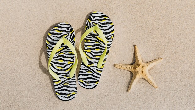 Best Deal On Flip Flops From Myntra