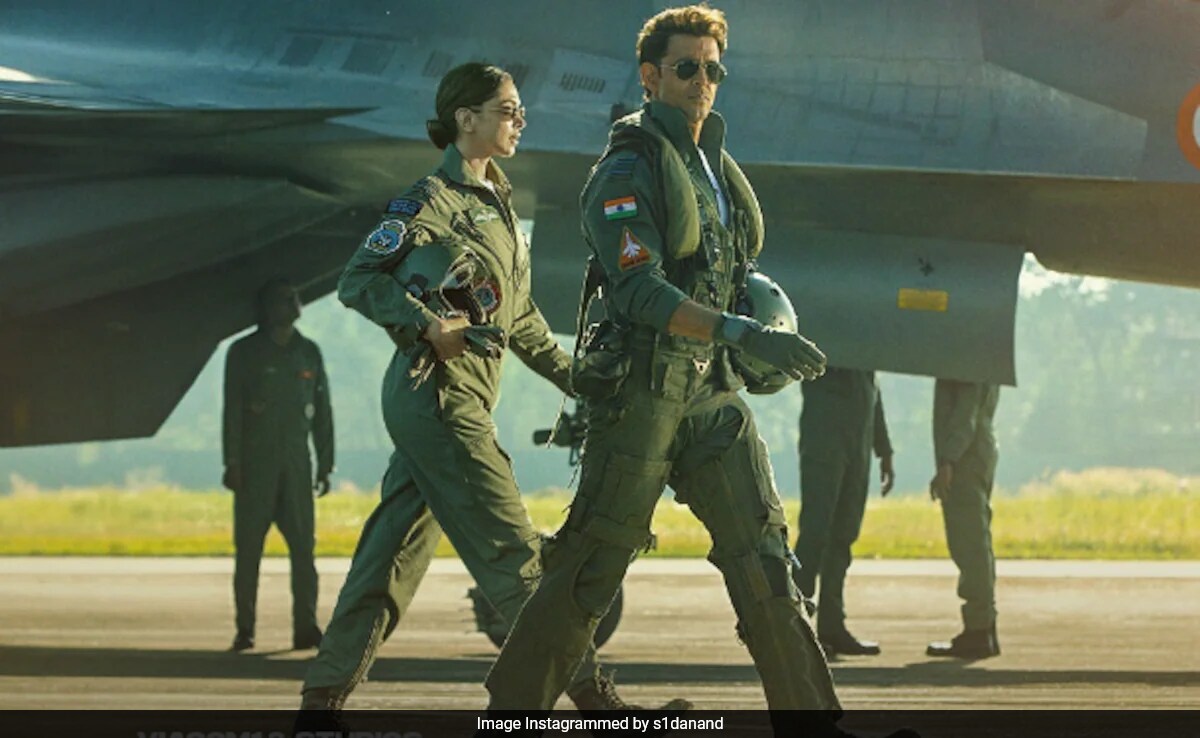 <i>Fighter</i> Box Office Collection Day 16: Hrithik Roshan And Deepika Padukone's Film Is Still Inching Towards Rs 200 Crore