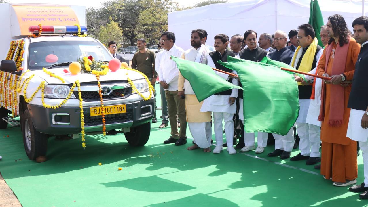 Veterinary Unit Inauguration: सीएम भजनलाल ने दी बड़ी सौगात, पशुओं को एक कॉल पर मिलेगा इलाज