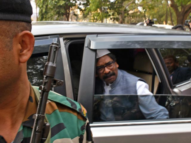 ED के दस्तावेजों में बड़ा खुलासा- "सरकारी जमीन पर कब्जा करने वाले बड़े सिंडिकेट का हिस्सा हैं हेमंत सोरेन"