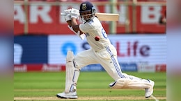 IND vs ENG: इंग्लैंड के खिलाफ दूसरे टेस्ट में भारत की स्थिति मजबूत, यशस्वी ने छक्का लगाकर ठोंका शतक