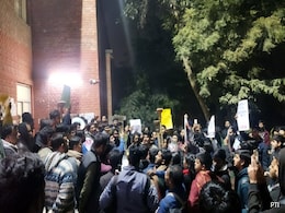 Student Groups Clash At Delhi's JNU During Meeting On Students' Union Polls Student Groups Clash At Delhi's JNU During Meeting On Students' Union Polls