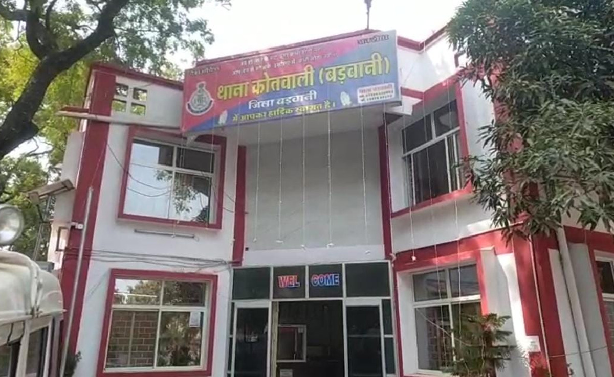 Suicide: शादी के सात दिन बाद ही नवविवाहिता ने लगाई फांसी, मां ने जताई हत्या की आशंका...