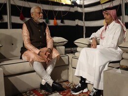 PM Modi Qatar Visit Live Updates: कतर में पीएम मोदी, द्विपक्षीय संबंधों को देंगे नई ऊंचाई; वैश्विक मुद्दों पर करेंगे चर्चा PM Modi Qatar Visit Live Updates: कतर में पीएम मोदी, द्विपक्षीय संबंधों को देंगे नई ऊंचाई; वैश्विक मुद्दों पर करेंगे चर्चा