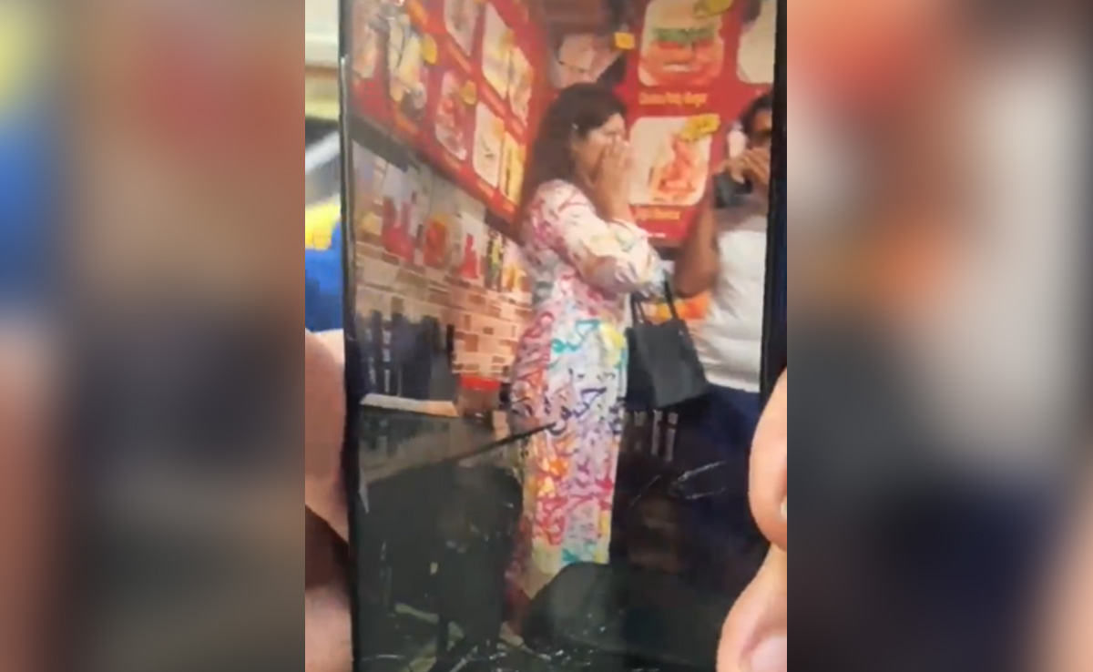 Pak Woman Mobbed After Crowd Mistakes Arabic Text On Kurta As Quran Verses