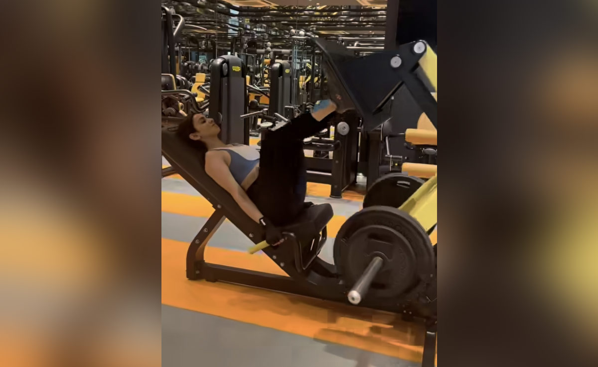 Rakul Preet Singh's Intense Midweek Workout Session Includes A 100 Kg Leg Press