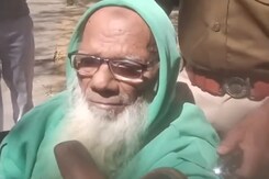 सीरियल बम ब्लास्ट में बरी होने के बाद अब्दुल करीम टुंडा के वकील ने क्या कहा? सीरियल बम ब्लास्ट में बरी होने के बाद अब्दुल करीम टुंडा के वकील ने क्या कहा?