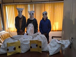 फिल्म प्रोड्यूसर की ₹2000 करोड़ की 'ड्रग्स स्क्रिप्ट', 4 देशों में की सप्लाई, NCB ने ऐसे किया पर्दाफाश फिल्म प्रोड्यूसर की ₹2000 करोड़ की 'ड्रग्स स्क्रिप्ट', 4 देशों में की सप्लाई, NCB ने ऐसे किया पर्दाफाश