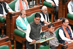 Chhattisgarh Budget 2024: ओपी चौधरी ने बताया छत्तीसगढ़ को विकसित बनाने का विजन Chhattisgarh Budget 2024: ओपी चौधरी ने बताया छत्तीसगढ़ को विकसित बनाने का विजन