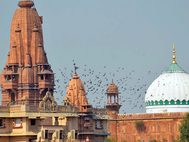 ज्ञानवापी: मस्जिद कमेटी ने किया वाराणसी बंद का आह्वान, जुमे की नमाज से पहले बढ़ाई सुरक्षा