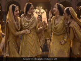 Heeramandi: संजय लीला भंसाली की पहली सीरीज का आ गई धमाकेदार झलक, लोग बोले- गंगूबाई वाइब... Heeramandi: संजय लीला भंसाली की पहली सीरीज का आ गई धमाकेदार झलक, लोग बोले- गंगूबाई वाइब...