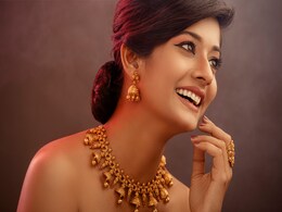Be The Most Stylish Bridesmaid With These Stunning Choker Sets This Wedding Season And Get Up To 10% In Rewards Be The Most Stylish Bridesmaid With These Stunning Choker Sets This Wedding Season And Get Up To 10% In Rewards
