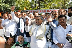 BJP Vs Congress In Delhi, Karnataka As Centre-States Fund Row Heats Up BJP Vs Congress In Delhi, Karnataka As Centre-States Fund Row Heats Up