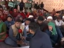 Protesting Noida Farmers Warn Of Delhi March Again On Friday Protesting Noida Farmers Warn Of Delhi March Again On Friday
