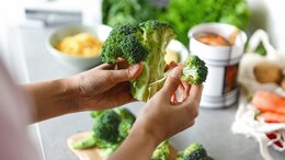 Can Broccoli Boost Your Skin Health? How This Superfoods Fights Skincare Issues
