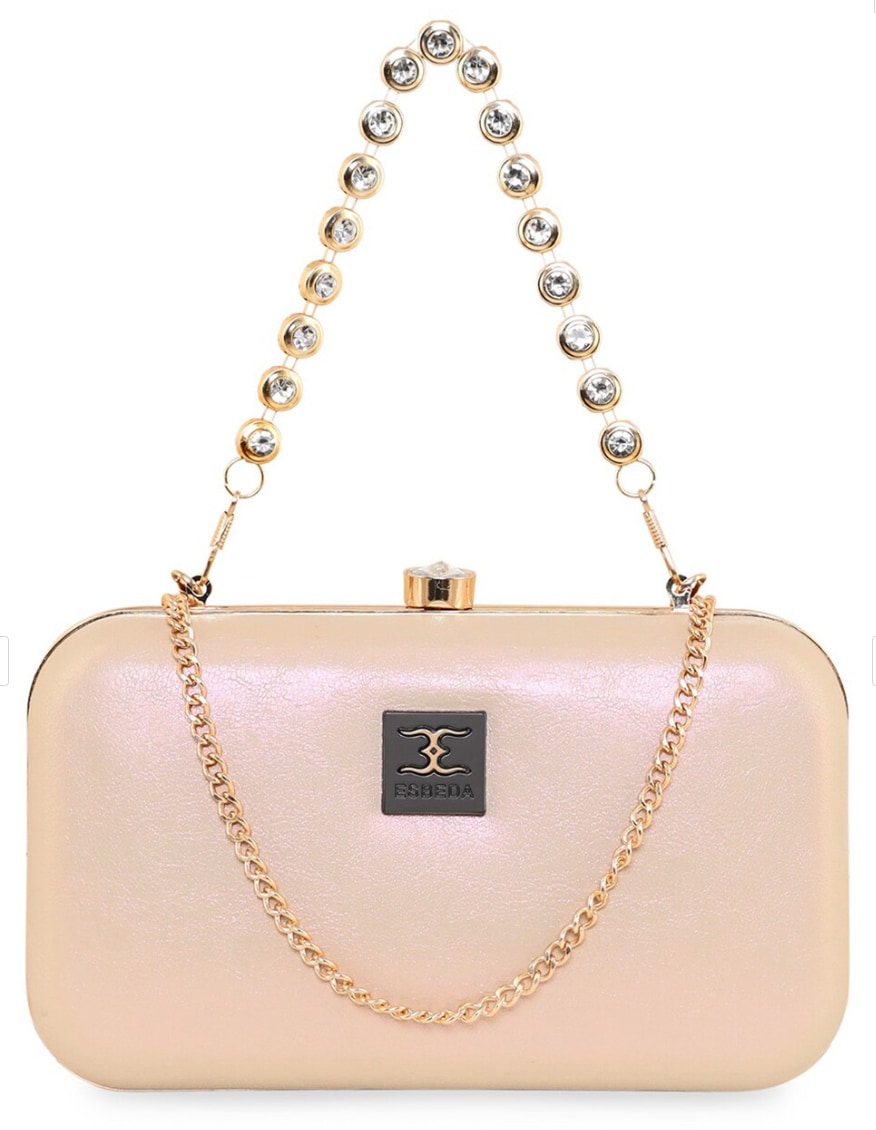 Best Deal On Womens Handbags From Myntra