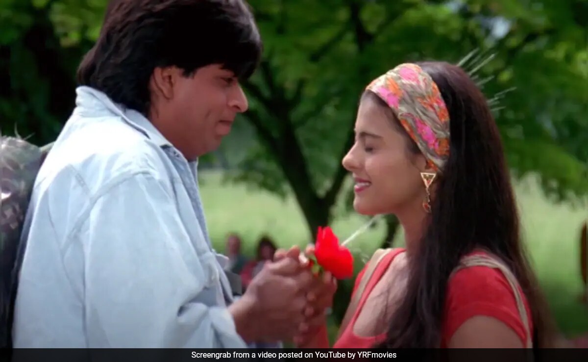 Valentine's Day 2024: Swipe Right On These OG Romantic Films