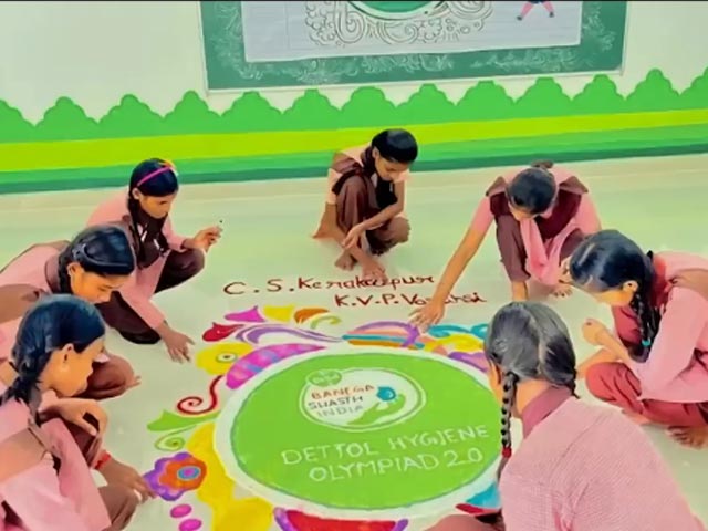 #BanegaSwasthIndia Goes Global