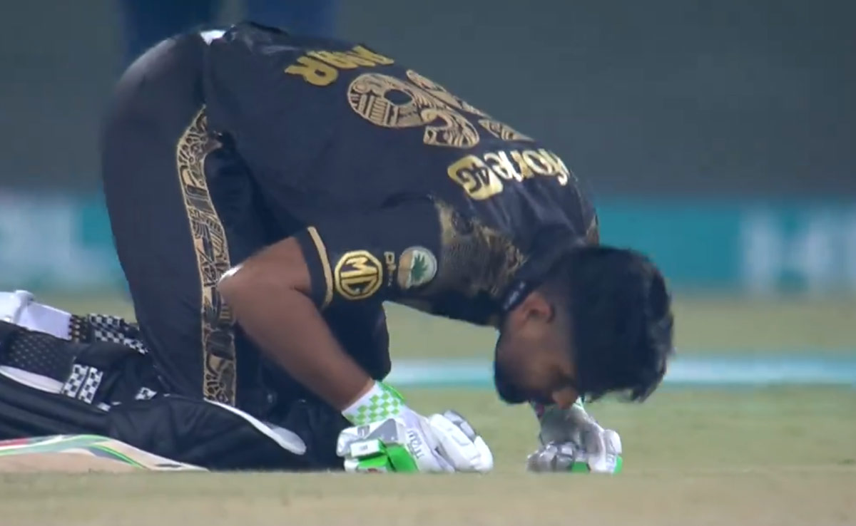 ISU vs PSZ:  तूफानी शतक के साथ बाबर आजम की फॉर्म में वापसी, कोहली के सामने खड़ा कर दिया यह सुपर चैंलेज