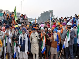 Farmers' Delhi March On But Talks To Continue Amid Bharat Bandh Call Farmers' Delhi March On But Talks To Continue Amid Bharat Bandh Call
