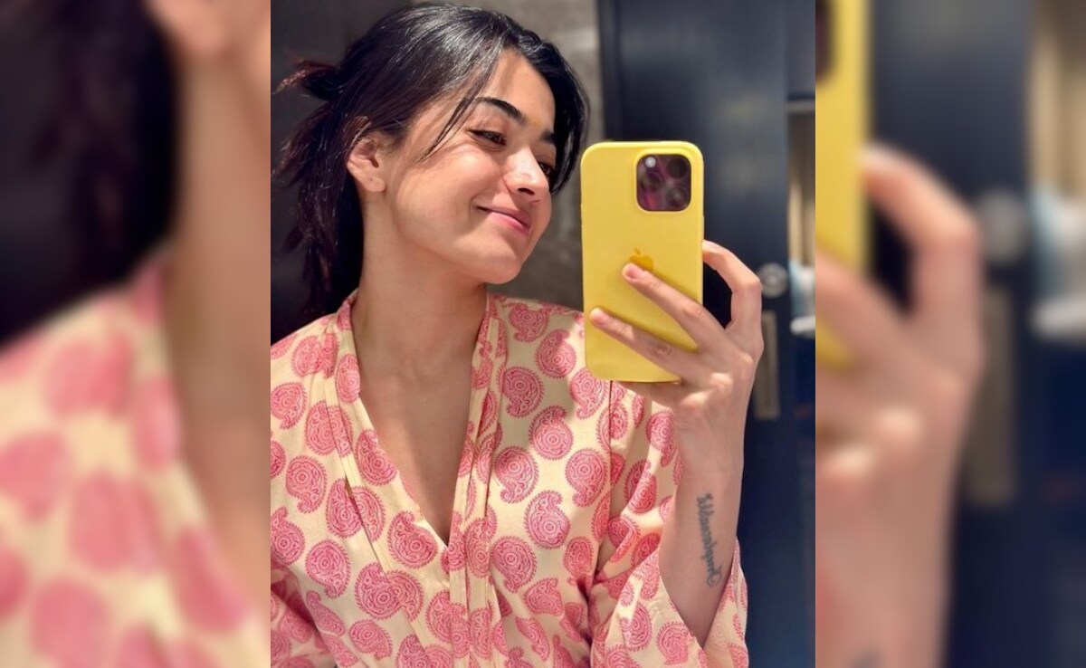 Ahead Of Valentine's Day, Rashmika Mandanna Asks Fans, "Tell Me Your Plans"