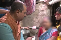 Caste Panel Team Visits Bengal's Sandeshkhali Over Sexual Violence Reports Caste Panel Team Visits Bengal's Sandeshkhali Over Sexual Violence Reports