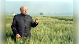 Fields of Gold: How One Scientist Changed India's Destiny