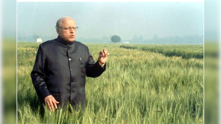 Fields of Gold: How One Scientist Changed India's Destiny