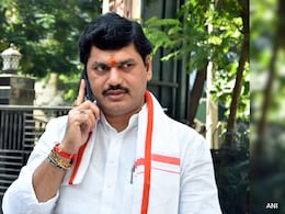 Dhananjay Munde on Walmik Karad : 'मी राजीनामा का द्यावा, कारण काय?' धनंजय मुंडेंनी सर्व आरोप फेटाळले