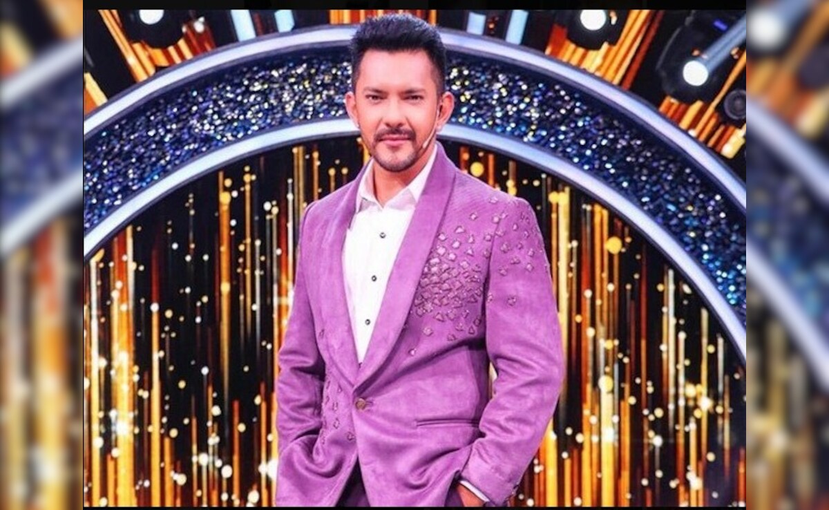 Singer Aditya Narayan On Throwing Fan's Phone: "I Am Answerable To The Almighty"